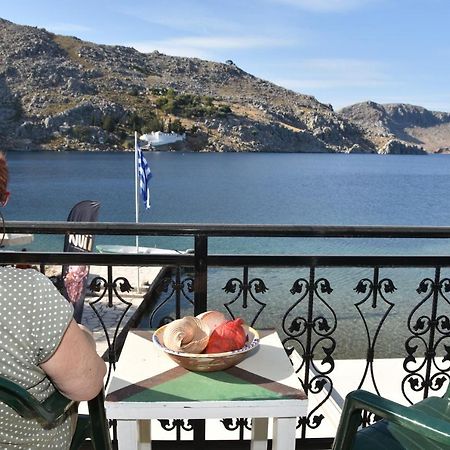 Metapontis Studios Symi Exteriér fotografie